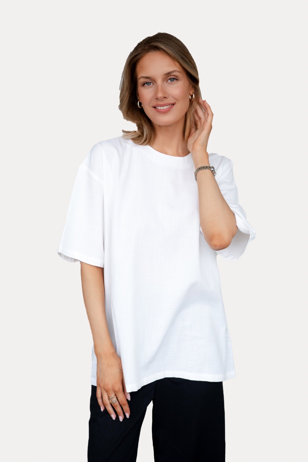Базовая футболка oversize 