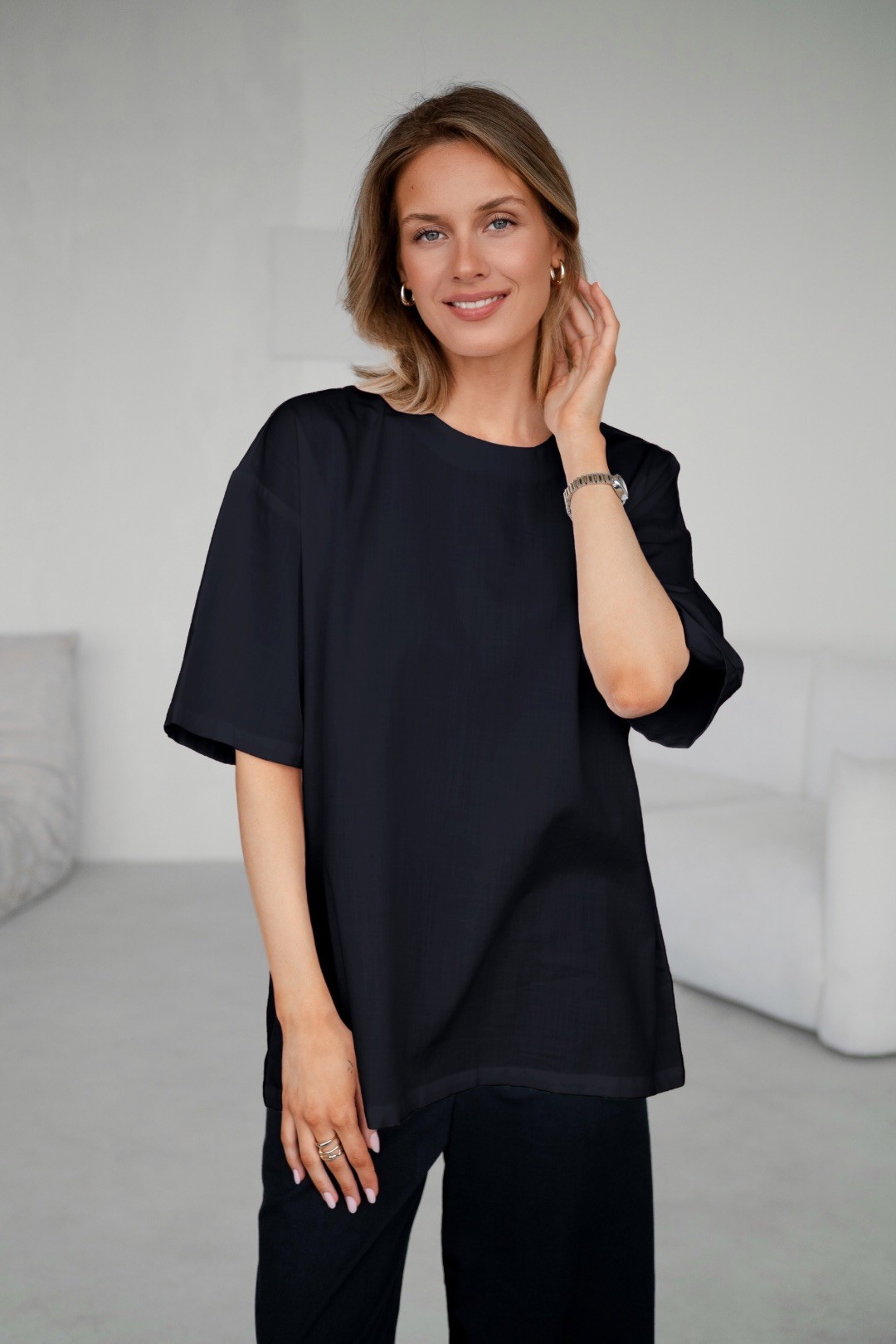 Базовая футболка oversize